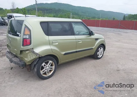 2010 Kia Soul + from USA, damaged, VIN KNDJT2A28A7042805